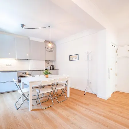 Апартаменты Guestready - Delightful Near The Center Лиссабон
